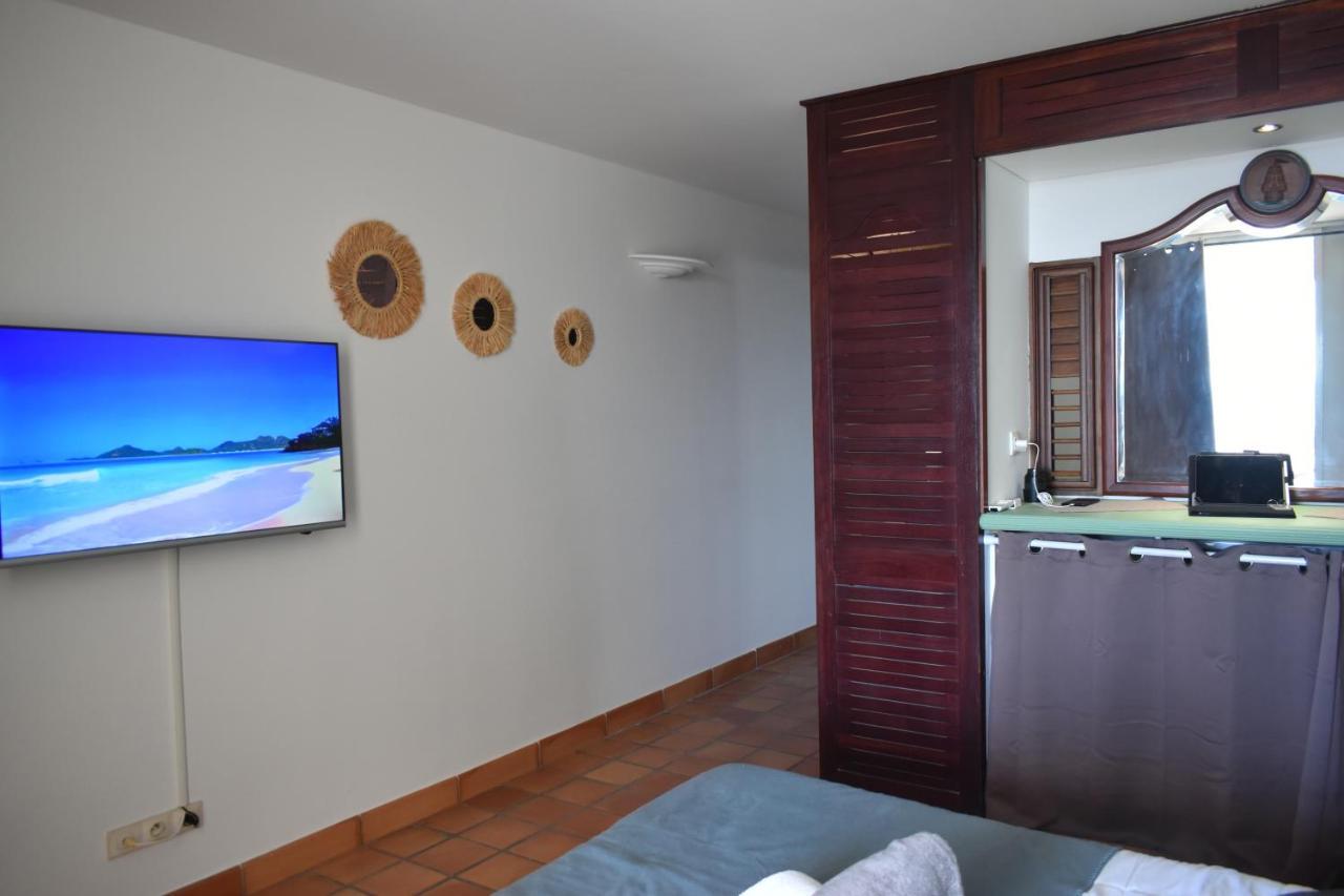 Ananas Premium - Sejour Detente T2 Vue Mer Avec Balcon Prive A Tartane Trinite  Esterno foto