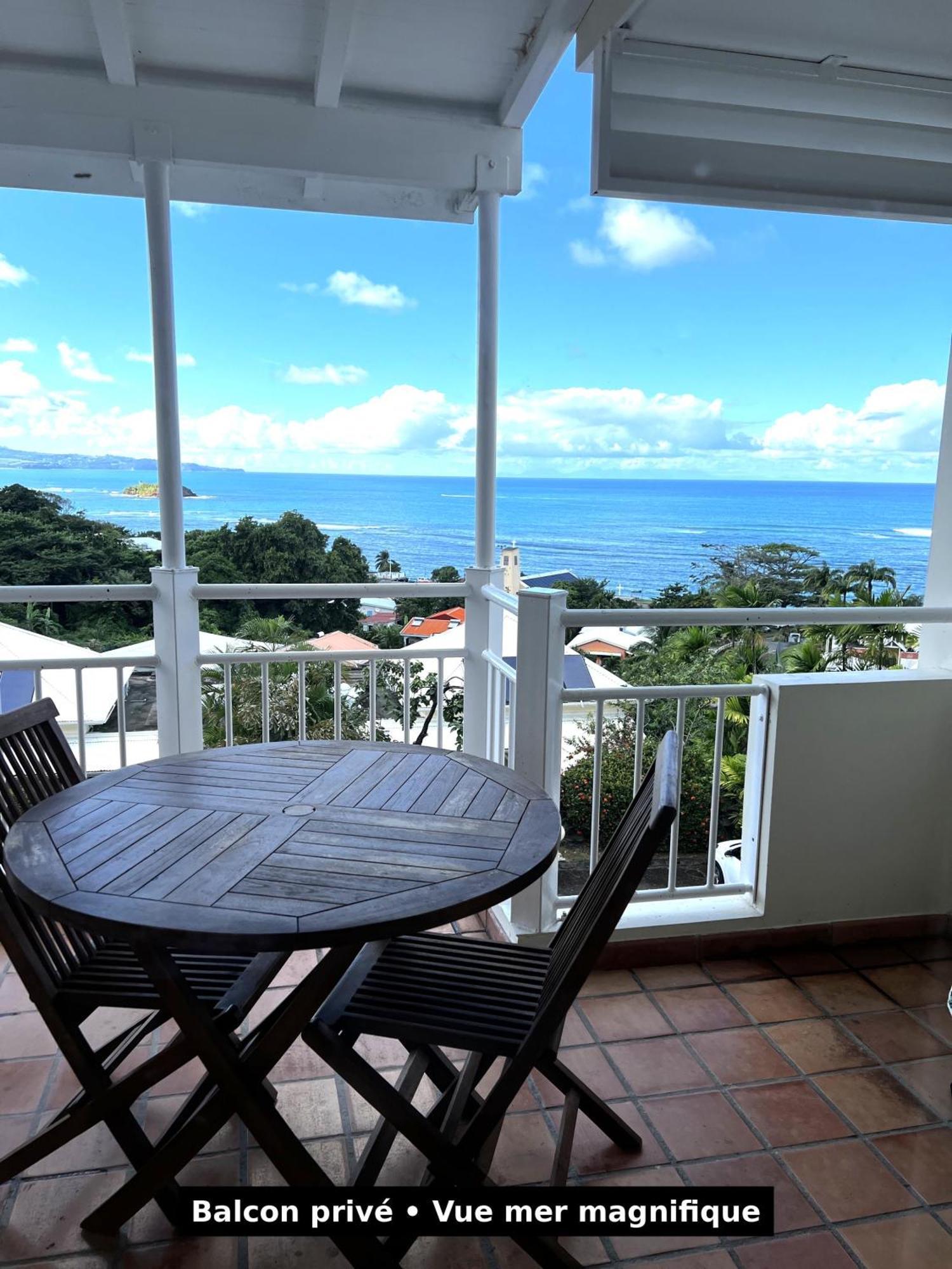 Ananas Premium - Sejour Detente T2 Vue Mer Avec Balcon Prive A Tartane Trinite  Esterno foto